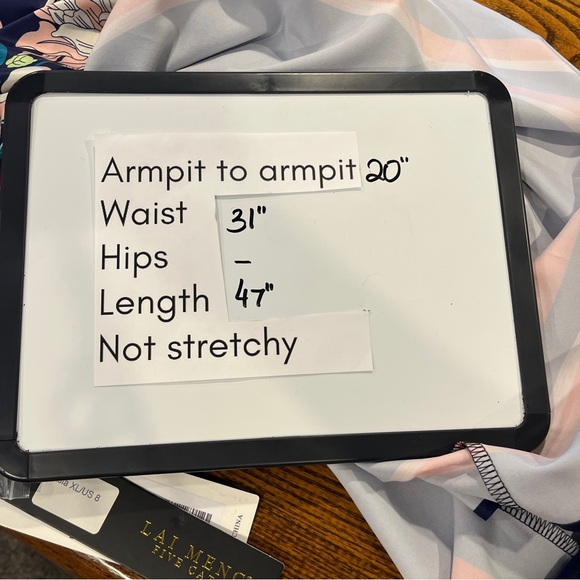 Short sleeves Floral Navy Dress size extra large - Picture 8 of 14